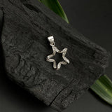 Trippy Star Pendant