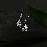 Pearl Leaf Helix Drops