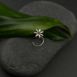 Daisy Nose Pin