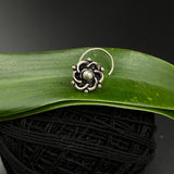 Spinning Flower Nose Pin