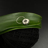 Spinning Flower Nose Pin