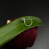 Bishop's Weed Nose Pin