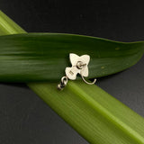 Black Flower Nose Pin