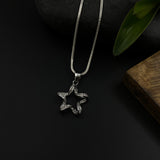 Trippy Star Pendant