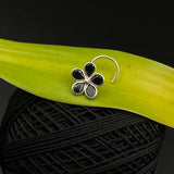 Black Petals Nose Pin
