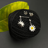 Dainty Daisy Earrings