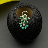 Emerald Flower Nose Pin