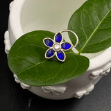 Sapphire Petals Nose Pin