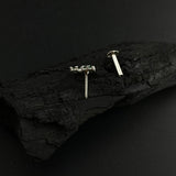 Emerald Square Nose Pin