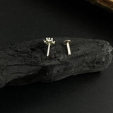 Small Green & Zircon Flower Nose Pin