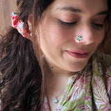 Emerald Petals Nose Pin