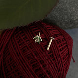 Small Green & Zircon Flower Nose Pin
