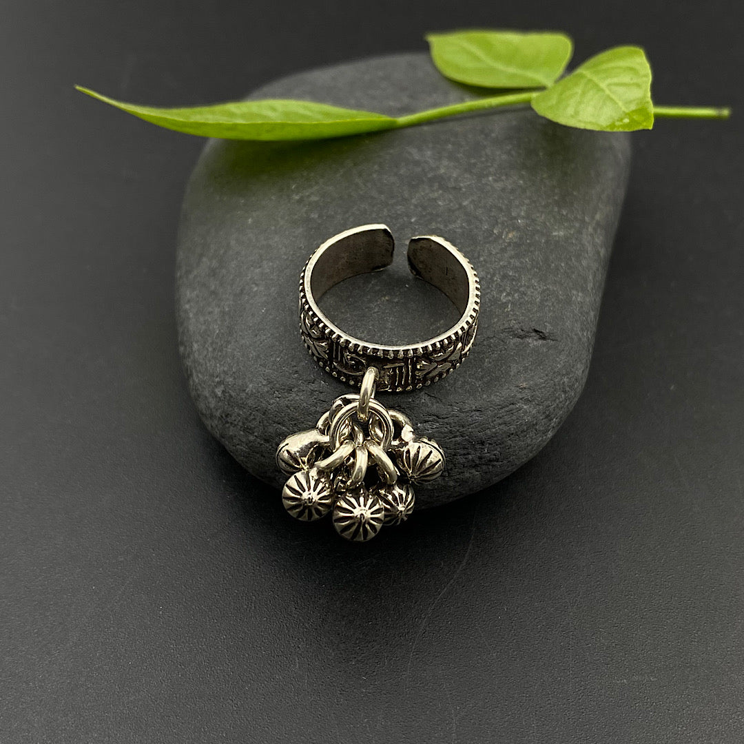 Ghungroo Toe Ring (single) - Main Image