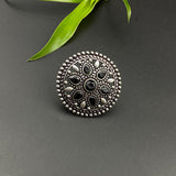 Black Floral Finger Ring