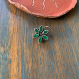 Emerald Wildflower Nose Pin