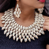 Beach Vibes Shell Necklace & Earrings