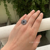 Floral Finger Ring (black)