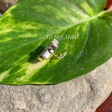 Zircon Silver Weed Nose Pin