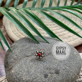Pretty Flower Nose Pin (red)